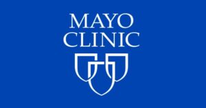 Read more about the article Ankle swelling during pregnancy: What helps?